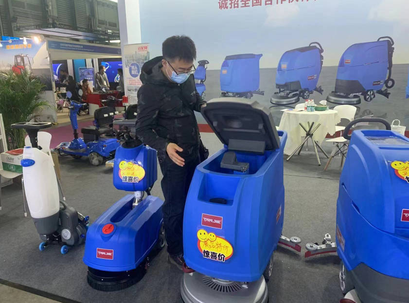 湖南坦洁洗地机公司致力于电动洗地机的生产、销售和服务百家